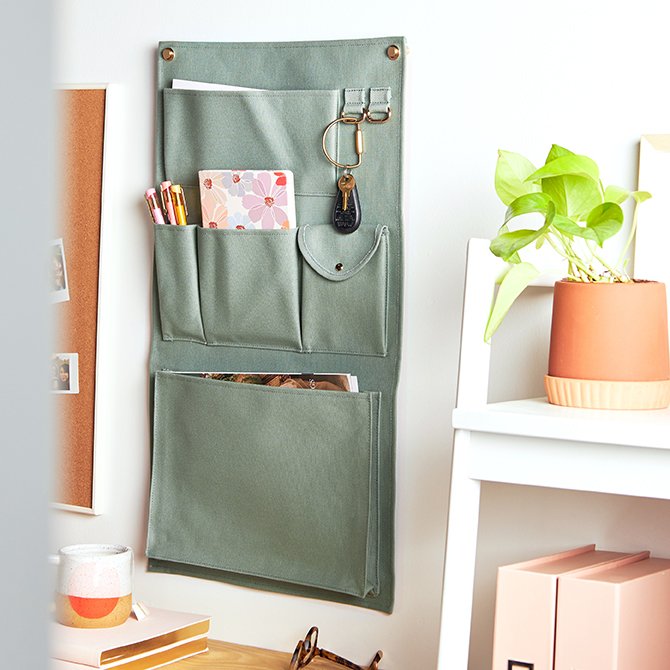 Cloth pocket wall online organizer