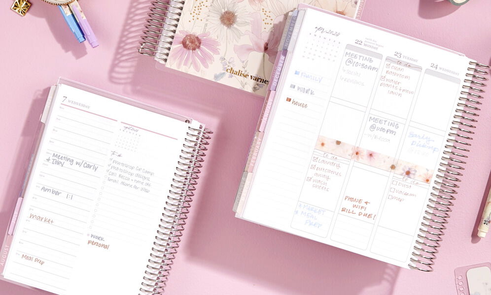 daily planner vs. weekly planner