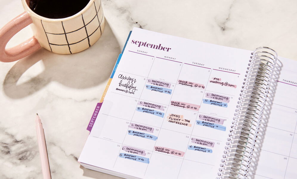 The Best Planners for Working Moms - Monthly planning and family organization