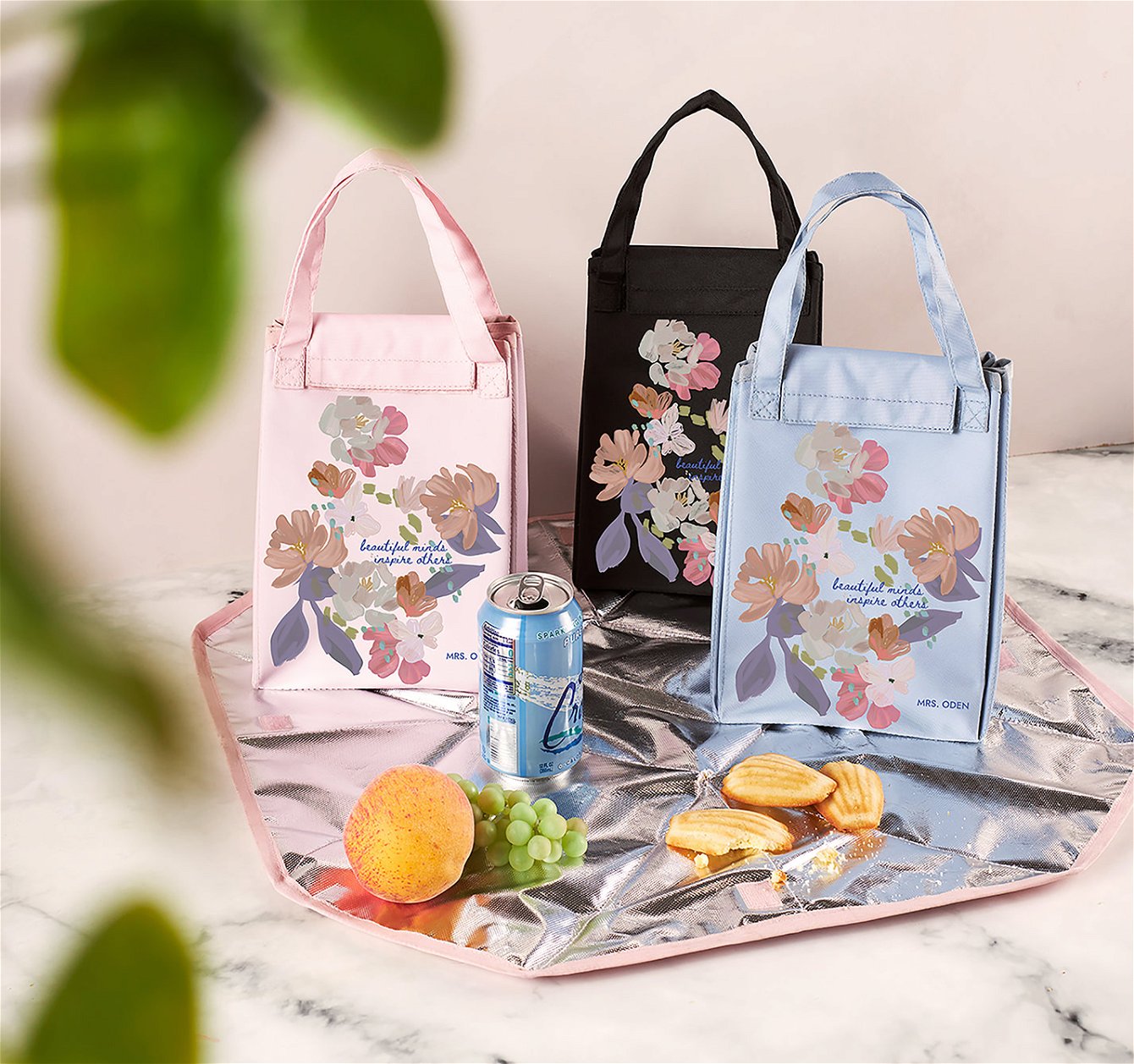 Bold Blooms Quote Custom Lunch Tote Erin Condren