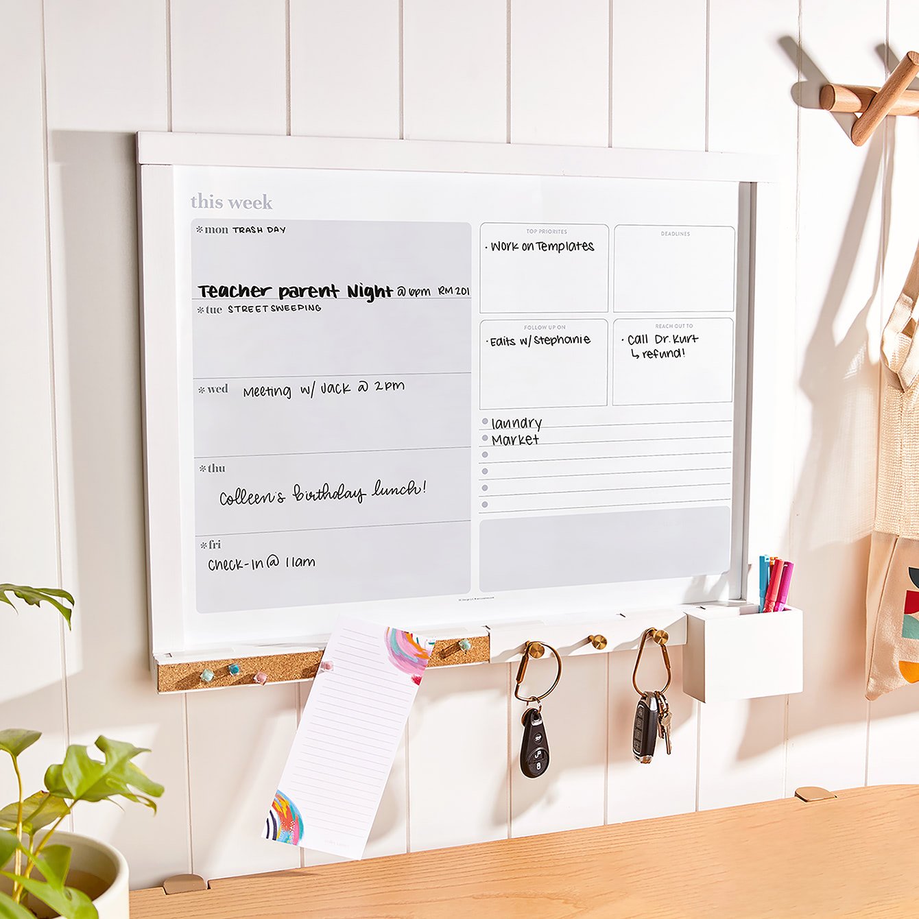 Weekly Priorities Organization Center Insert Board | Erin Condren